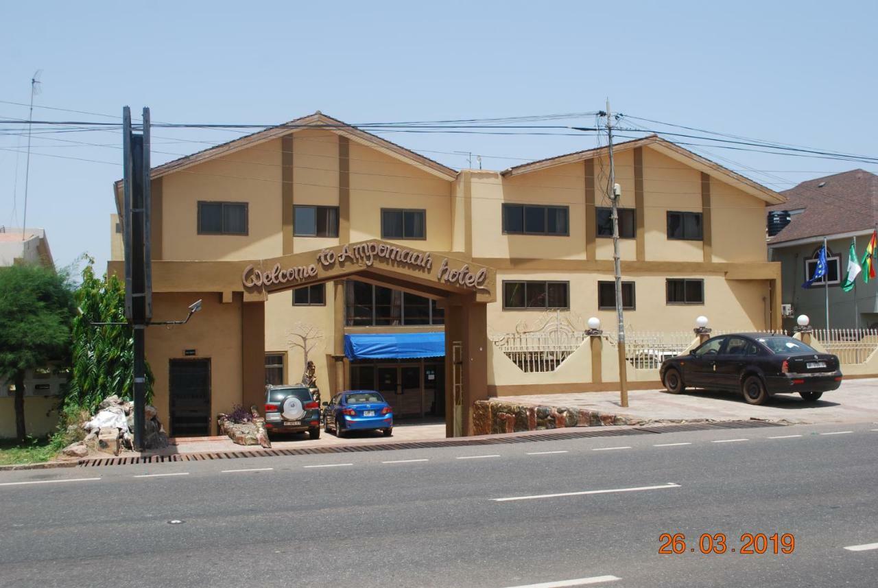 Ampomaah Hotel Acra Exterior foto